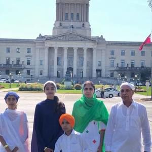 Meet your Posher, Baljit